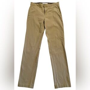Amazon Essentials Tan Chino Pants, slim, size 31x34